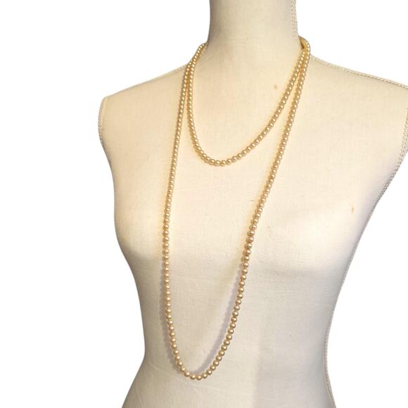 Vintage Long Faux Pearl Necklace Gold Filigree Clasp 63" Flapper Style Jewelry - Picture 6 of 11